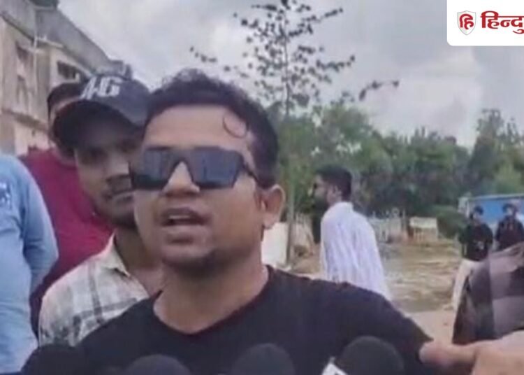 कॉकरोच जनता पार्टी का समर्थन करने वाले टीचर को पहले किया सस्पेंड, बवाल करने पर भेजा जेल, Madhya-pradesh Hindi News