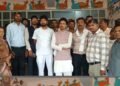 डिंडौरी के करंजिया में सहायक यंत्री को कार्यमुक्त करने की मांग, सरपंचों ने 3 दिन का अल्टीमेटम दिया, मध्य प्रदेश वीडियो न्यूज