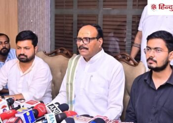रिजर्वेशन हटाओ; मांगें केंद्र तक पहुंचाएंगे, UP के डिप्टी सीएम ने दिया भरोसा, Ncr Hindi News