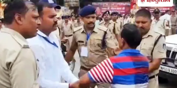 MP में CM मोहन यादव के कार्यक्रम में हंगामा; किसान ने खाया जहर, दूसरे व्यक्ति ने की आत्मदाह की कोशिश, Madhya-pradesh Hindi News