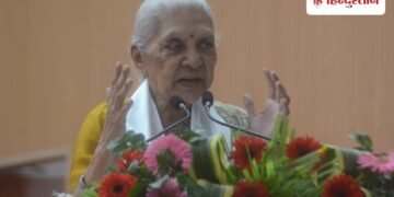 विश्वविद्यालय के हॉस्टलों में पहुंच रहा नशे का सामान, राज्यपाल आनंदीबेन पटेल ने जताई नाराजगी, Uttar-pradesh Hindi News