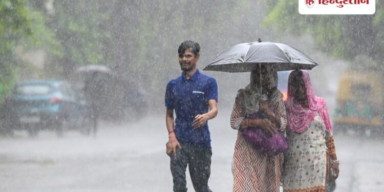 UP Weather 5 August: यूपी में फिर बिगड़ा मौसम, आज और कल इन जिलों में भारी बारिश का अलर्ट, Uttar-pradesh Hindi News