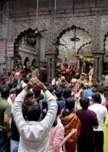 राम मंदिर के बाद अब वृंदावन के बांकेबिहारी के दान को लेकर सेवादारों पर उठे सवाल, क्या आरोप, Uttar-pradesh Hindi News