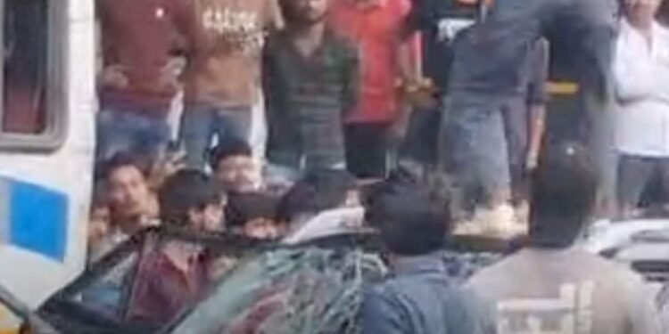 मुरैना कार तोड़फोड़ मामले में 3 नामजद समेत 7 पर FIR, 4 अज्ञात आरोपियों की तलाश, मध्य प्रदेश वीडियो न्यूज