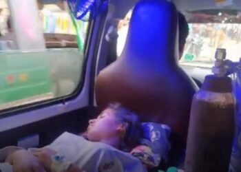 मुरैना के छात्रावास में बीमार छात्रा की हालत बिगड़ी, परिजनों को देर से सूचना देने का आरोप, मध्य प्रदेश वीडियो न्यूज
