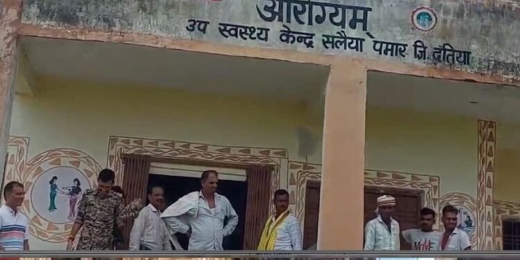 दतिया के आदिवासी डेरे में कुपोषण की दस्तक, मासूम की मौत के बाद प्रशासन ने डाला डेरा, मध्य प्रदेश वीडियो न्यूज