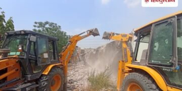 धनबाद में गरजा बुलडोजर! BCCL ने ढहा दिए 16 घर; क्या थी वजह, Jharkhand Hindi News