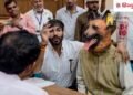 कलेक्ट्रेट में डॉगी मास्क पहन पहुंचा था, ‘जेन-जी स्टाइल’ प्रोटेस्ट के बाद अब सता रहा जान का खतरा; क्या वजह?, Khandwa Hindi News