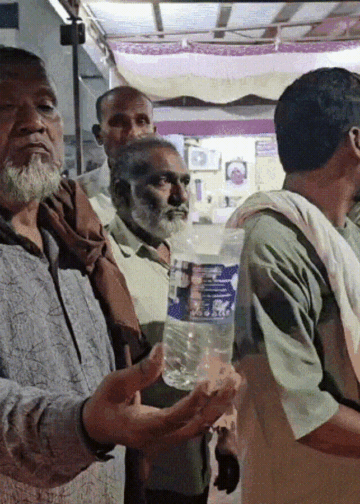 MP में ईद मिलादुन्नबी के बीच खौफनाक वारदात, सनकी ने लोगों पर पेट्रोल डालकर आग लगाई; 4 झुलसे, Madhya-pradesh Hindi News