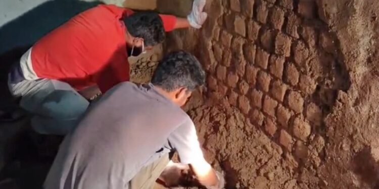 हरदा में 3 हफ्ते से लापता 5 साल के मासूम का शव घर के गड्ढे से मिला, चाचा पिंटू अखंडे गिरफ्तार, मध्य प्रदेश वीडियो न्यूज