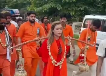 हर्षा रिछारिया ने कांवड़ यात्रा में शराब-गांजे और अश्लील डांस पर रोक की मांग की, बयान वायरल, मध्य प्रदेश वीडियो न्यूज