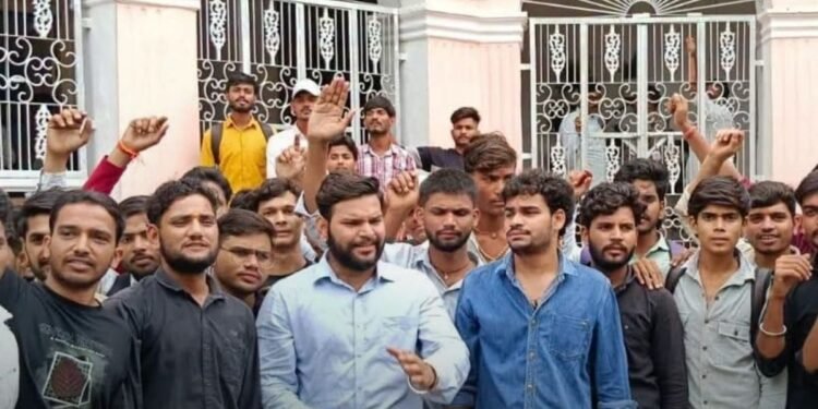 शिवपुरी में ITI प्रायोगिक परीक्षा पर सवाल, निजी ITI छात्रों ने कलेक्टर से जांच की मांग की, मध्य प्रदेश वीडियो न्यूज