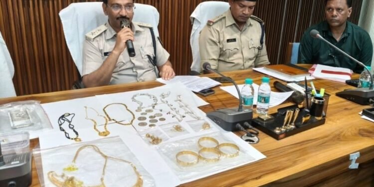 बैतूल के आमला में अंतरजिला नकबजन गिरोह का खुलासा, 20 लाख के जेवर बरामद, दो आरोपी गिरफ्तार, मध्य प्रदेश वीडियो न्यूज