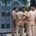 IAS अफसर के घर किराए पर रह रहे डिप्टी एसपी के यहां चोरों का धावा, अलमारी से ले गए लाखों के जेवर, Uttar-pradesh Hindi News