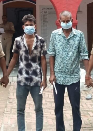 चोरी के आरोप ने दोस्तों को बनाया जानी दुश्मन, पिता संग मिलकर युवक ने सरिया से पड़ोसी का पेट फाड़ डाला, Uttar-pradesh Hindi News