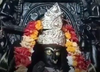 उमरिया के मां बिरासनी शक्तिपीठ में रक्षाबंधन पर उमड़ी भीड़, माता को अर्पित की ‘पाठ की राखी’, मध्य प्रदेश वीडियो न्यूज