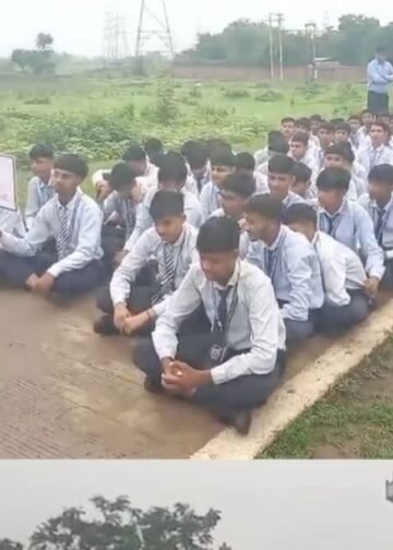 मंदसौर जवाहर नवोदय विद्यालय में छात्रों का प्रदर्शन, पानी-खाने की गुणवत्ता समेत कई शिकायतें, मध्य प्रदेश वीडियो न्यूज