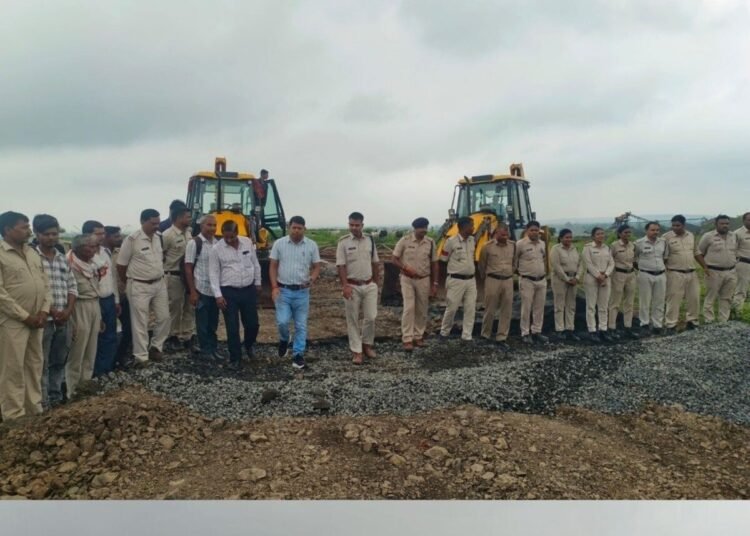 राजगढ़ में 15 गांवों के चंदे से बन रहा खाटू श्याम मंदिर ढहाया, ग्रामीणों ने जताया आक्रोश, मध्य प्रदेश वीडियो न्यूज