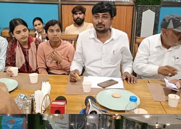 उमरिया में NSUI ने छात्रसंघ चुनाव प्रत्यक्ष प्रणाली से कराने की मांग की, नहीं तो प्रदेशव्यापी आंदोलन की चेतावनी, मध्य प्रदेश वीडियो न्यूज