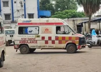 मंडला में 108 एम्बुलेंस में मरीज की मौत के मामले में EMT, जिला समन्वयक और कंपनी अधिकारी पर एफआईआर, मध्य प्रदेश वीडियो न्यूज