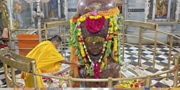 मंदसौर में सावन के दूसरे सोमवार पशुपतिनाथ मंदिर में हजारों भक्तों की कतार, गूंजे जयकारे, मध्य प्रदेश वीडियो न्यूज