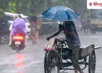 यूपी में 25 अगस्त को कैसा रहेगा मौसम? बारिश को लेकर बड़ा अपडेट, दो जिलों में आठवीं तक स्कूल बंद, Uttar-pradesh Hindi News
