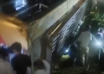 राजगढ़ के नरसिंहगढ़ में यात्री बस पलटी, 20 से ज्यादा घायल; दो गंभीर यात्रियों को भोपाल रेफर, मध्य प्रदेश वीडियो न्यूज