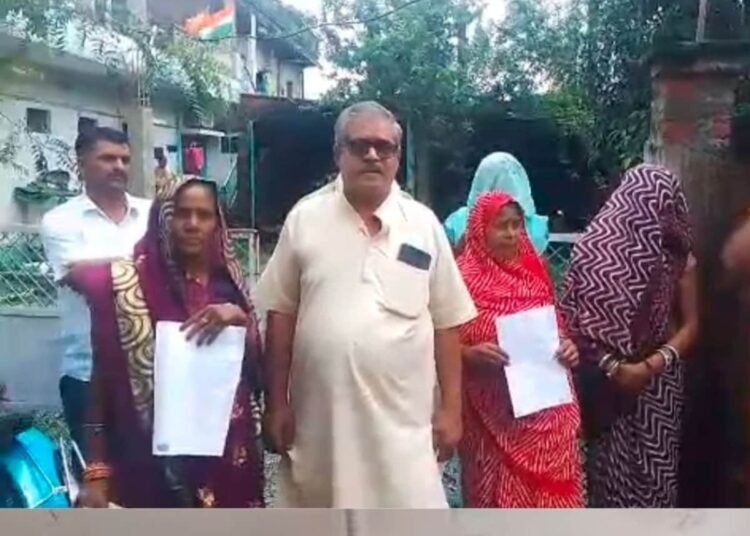 रीवा में 40 साल पुराना रास्ता 2 साल से बंद, ग्रामीणों की गुहार पर विधायक ने दिया कार्रवाई का आश्वासन, मध्य प्रदेश वीडियो न्यूज
