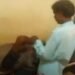सिंगरौली के CHC निवास में सफाईकर्मी द्वारा मरीजों को इंजेक्शन लगाने का वीडियो वायरल, स्वास्थ्य व्यवस्था पर सवाल, मध्य प्रदेश वीडियो न्यूज