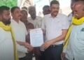 नरसिंहपुर में सरपंच के घर पुलिस दबिश पर बवाल, ताला तोड़कर तलाशी का आरोप; सरपंच संघ ने मांगी जांच, मध्य प्रदेश वीडियो न्यूज