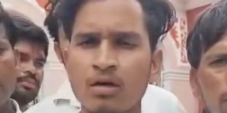 शिवपुरी के स्कूल में 15 साल से एक ही समूह पर सवाल, मिड-डे मील और व्यवस्थाओं को लेकर शिकायत, मध्य प्रदेश वीडियो न्यूज