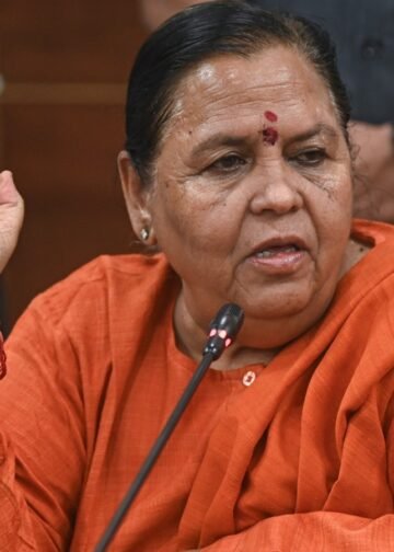 वृंदावन में साधना कर रहीं उमा भारती की तबीयत बिगड़ी, बोलीं- यहीं समाधि बनेगी, Uttar-pradesh Hindi News