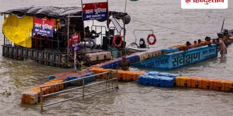 डराने लगीं यूपी की नदियां, बाढ़ को लेकर प्रशासन अलर्ट, राहत-बचाव कार्यों में जुटी योगी सरकार, Uttar-pradesh Hindi News