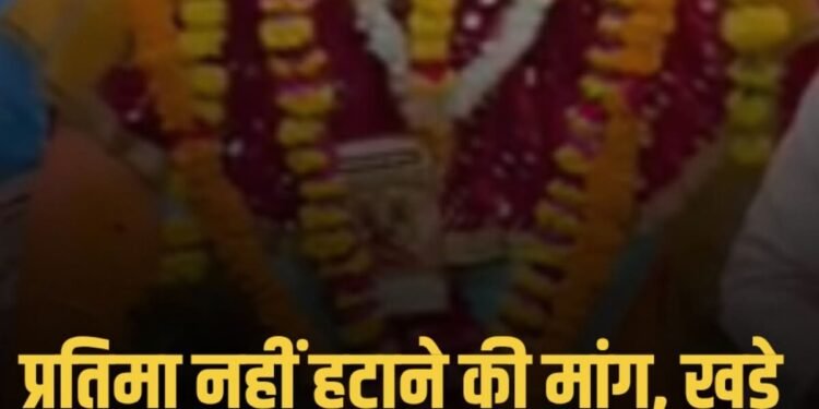 उज्जैन: खड़े हनुमान मंदिर को बचाने के लिए महामंडलेश्वर हर्षानंद गिरी ने किया सद्बुद्धि यज्ञ, प्रशासन को दी चेतावनी, मध्य प्रदेश वीडियो न्यूज