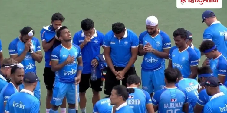 एशियाई खेलों में बदल गई भारतीय टीम की जर्सी, भगवा छोड़ नीले रंग में वापसी, Sports Hindi News