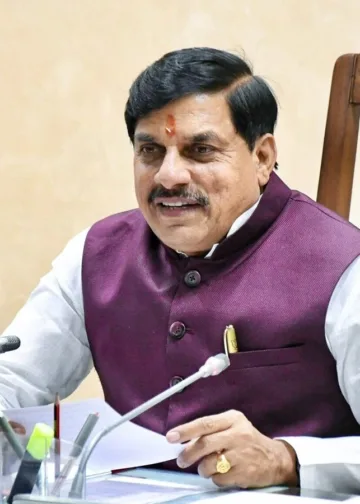 MP में प्रशासनिक फेरबदल, 11 IAS और राज्य सेवा के 6 अधिकारियों का तबादला, 5 को अतिरिक्त कार्यभार, Madhya-pradesh Hindi News