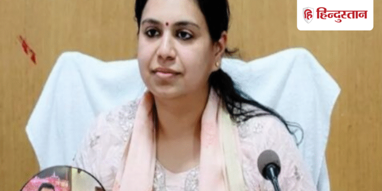 राहुल गांधी से मिलने के बाद दिया इस्तीफा; IAS दिव्या मित्तल पर भाजपा नेता का बड़ा दावा, Uttar-pradesh Hindi News