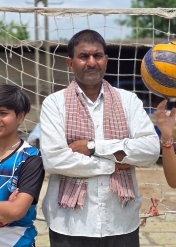 रियल लाइफ की दंगल गर्ल : पिता ने तबेले में ही बना दिया खेल मैदान, बेटियों ने नेशनल लेवल पर लहराया परचम, Madhya-pradesh Hindi News