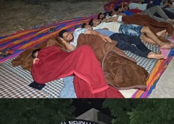 मंदसौर में फीस वृद्धि के खिलाफ छात्रों का हल्लाबोल, देर रात तक कॉलेज गेट पर जारी रहा धरना, मध्य प्रदेश वीडियो न्यूज