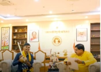 ‘हनुमान अंश’ के गायक सुनील लोधी से मिले CM मोहन यादव, हर मदद का दिया भरोसा, मध्य प्रदेश वीडियो न्यूज