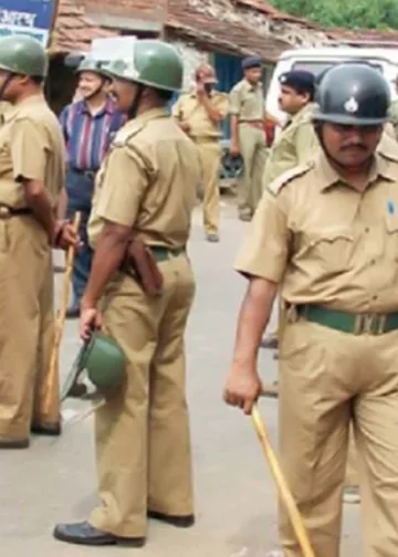 झारखंड में दो गुटों में झड़प, फिर चलाई ताबड़तोड़ गोली; लोगों में दहशत