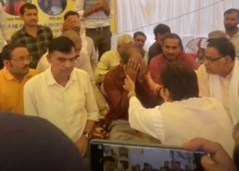 रीवा में कल्पना मिश्रा की मौत पर सियासत गरमाई, ब्राह्मण समाज ने नेताओं पर मंच के राजनीतिक इस्तेमाल का आरोप लगाया, मध्य प्रदेश वीडियो न्यूज