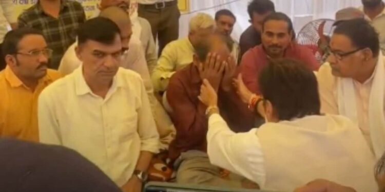 रीवा में कल्पना मिश्रा की मौत पर सियासत गरमाई, ब्राह्मण समाज ने नेताओं पर मंच के राजनीतिक इस्तेमाल का आरोप लगाया, मध्य प्रदेश वीडियो न्यूज