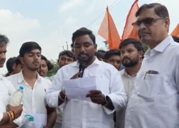मंदसौर OBC बालक छात्रावास में दूषित पानी का आरोप, ABVP ने चक्काजाम कर जांच और स्थायी समाधान की मांग की, मध्य प्रदेश वीडियो न्यूज