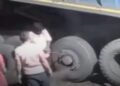 सिंगरौली में ट्रेलर का टायर फटने से चालक की मौत, दो घायल; CCTV में कैद हुआ हादसा, मध्य प्रदेश वीडियो न्यूज