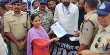 UCC के खिलाफ AIMIM की 15 दिवसीय पैदल यात्रा शाजापुर पहुंची, राष्ट्रपति के नाम सौंपा ज्ञापन, मध्य प्रदेश वीडियो न्यूज