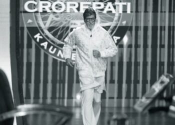 घुटने में चोट के बाद भी नहीं रुके बिग बी? KBC 18 के सेट से शेयर की दौड़ते हुए तस्वीर, बोले- बहुत कुछ करना बाकी है