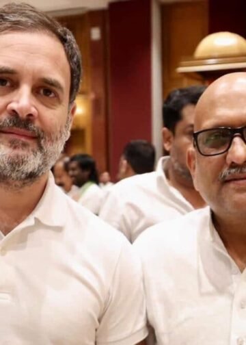 UP Chunav: अजय राय को पार्टी में रोकने के लिए क्या करेगी कांग्रेस? बीजेपी में जाने की अटकलों के बीच चढ़ावा चोरी पर उगल रहे आग