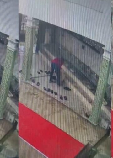 नमाज अदा करने से पहले मस्जिद में हादसा, ‘वजू’ करते समय अचानक गिरा शख्स, मौत का वीडियो वायरल